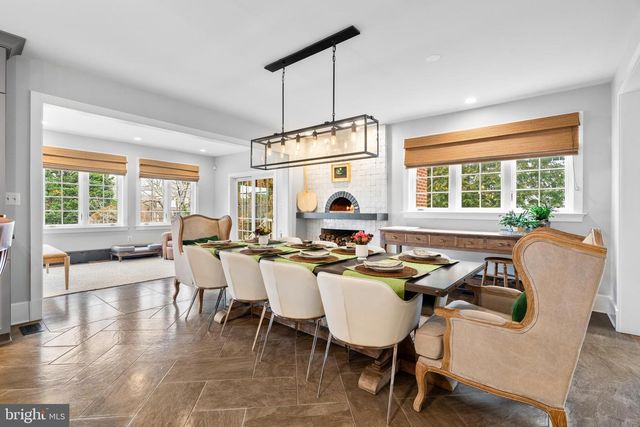 313 W COLLEGE TER, Frederick, MD 21701