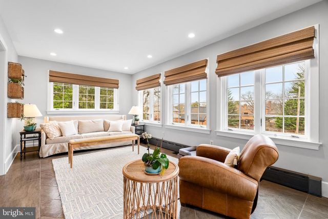 313 W COLLEGE TER, Frederick, MD 21701