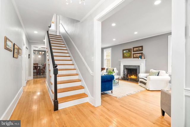 313 W COLLEGE TER, Frederick, MD 21701