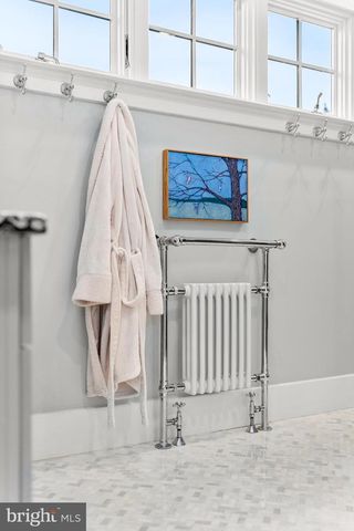 313 W COLLEGE TER, Frederick, MD 21701