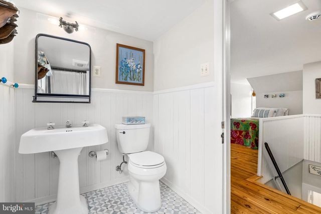 313 W COLLEGE TER, Frederick, MD 21701