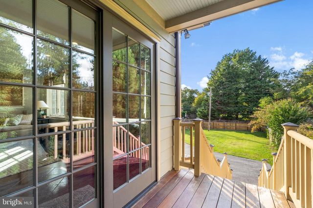 313 W COLLEGE TER, Frederick, MD 21701