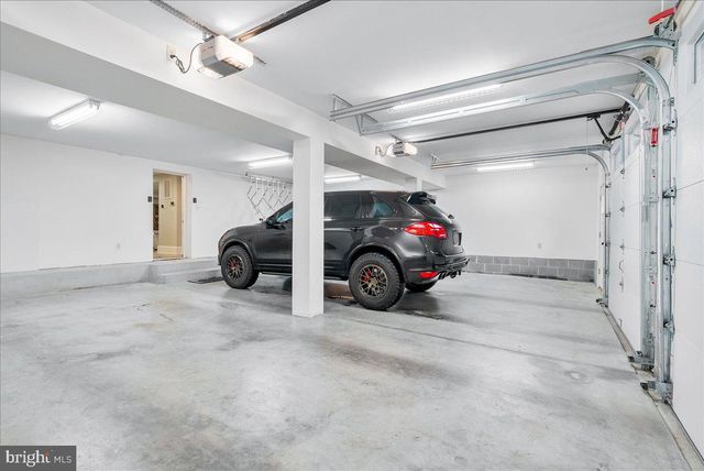 313 W COLLEGE TER, Frederick, MD 21701