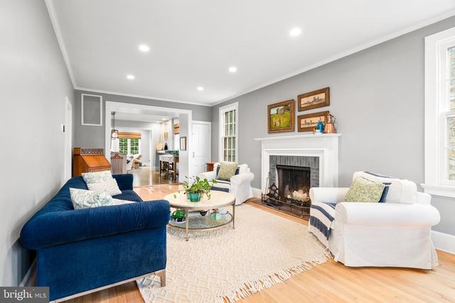 313 W COLLEGE TER, Frederick, MD 21701