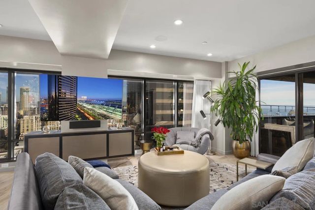 100 Harbor Drive 1906, San Diego, CA 92101