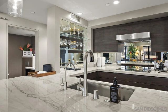 100 Harbor Drive 1906, San Diego, CA 92101