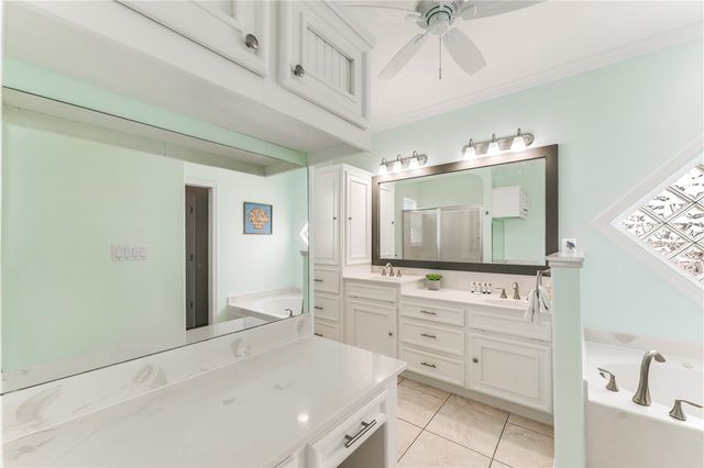 125 Frontside Dr, Corpus Christi, TX 78418