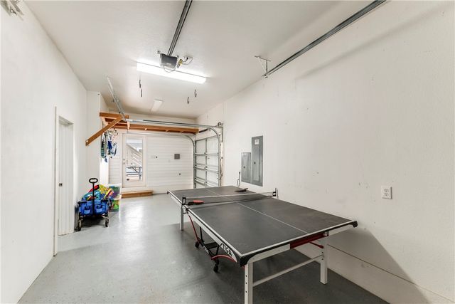 125 Frontside Dr, Corpus Christi, TX 78418