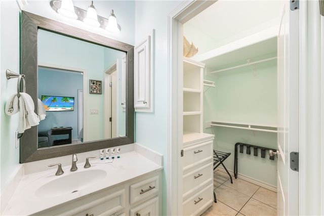 125 Frontside Dr, Corpus Christi, TX 78418