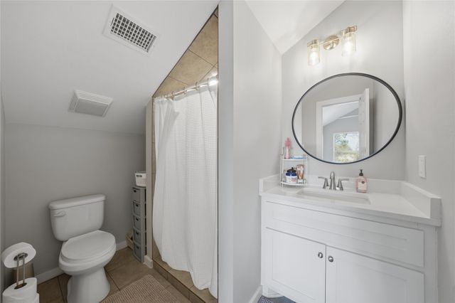 7335 CR 4710, Larue, TX 75770