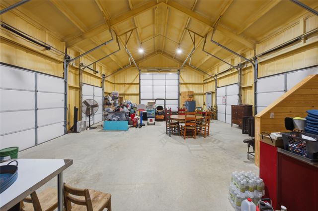 7335 CR 4710, Larue, TX 75770