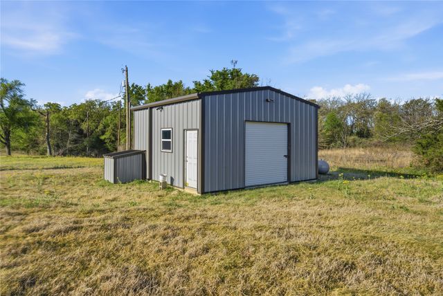 7335 CR 4710, Larue, TX 75770