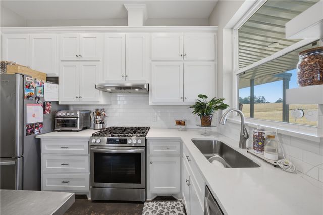 7335 CR 4710, Larue, TX 75770