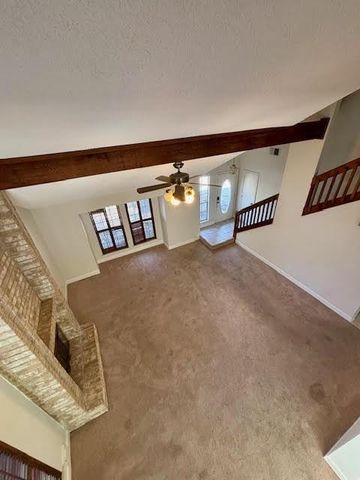 2 Purpletop Court, The Woodlands, TX 77381