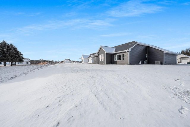 4454 NATURE, Howard, WI 54313