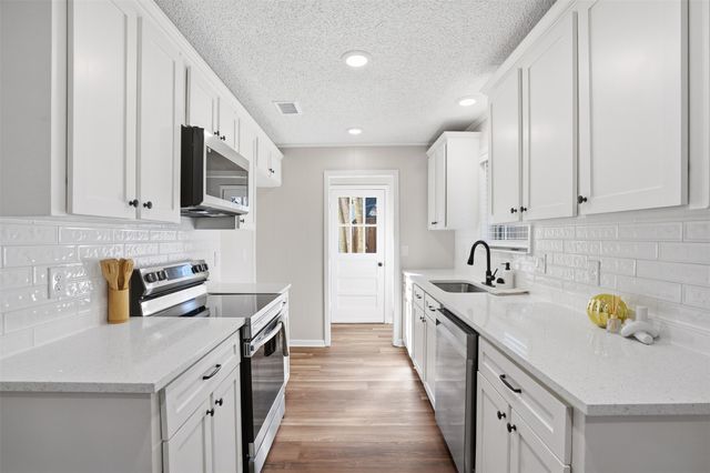 217 Joe White Street, Rockwall, TX 75087