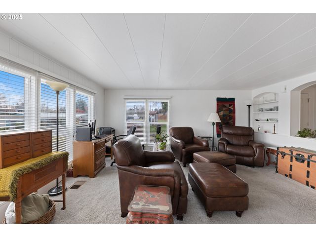 17009 Sw ELDORADO Dr 5, Portland, OR 97224