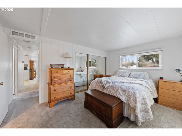 17009 Sw ELDORADO Dr 5, Portland, OR 97224