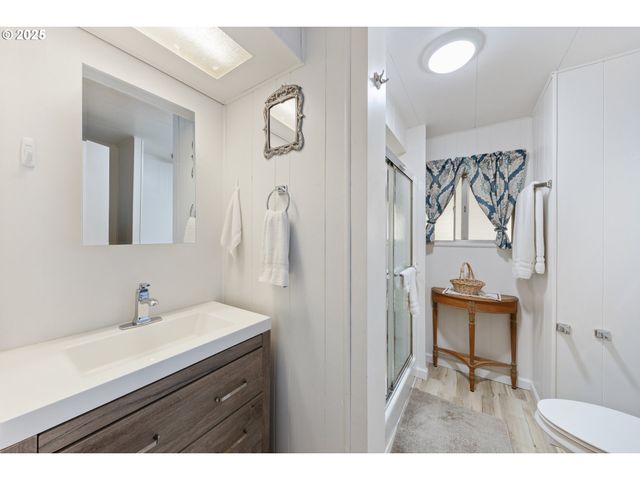 17009 Sw ELDORADO Dr 5, Portland, OR 97224