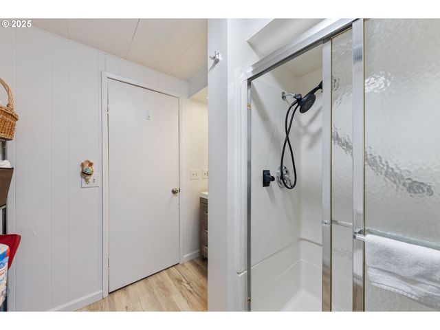 17009 Sw ELDORADO Dr 5, Portland, OR 97224