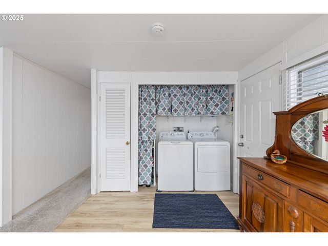 17009 Sw ELDORADO Dr 5, Portland, OR 97224