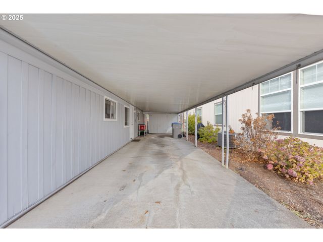 17009 Sw ELDORADO Dr 5, Portland, OR 97224