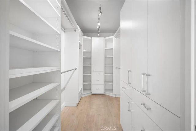 222 Monterey 904, Glendale, CA 91206