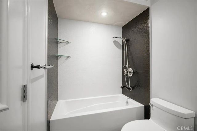 222 Monterey 904, Glendale, CA 91206