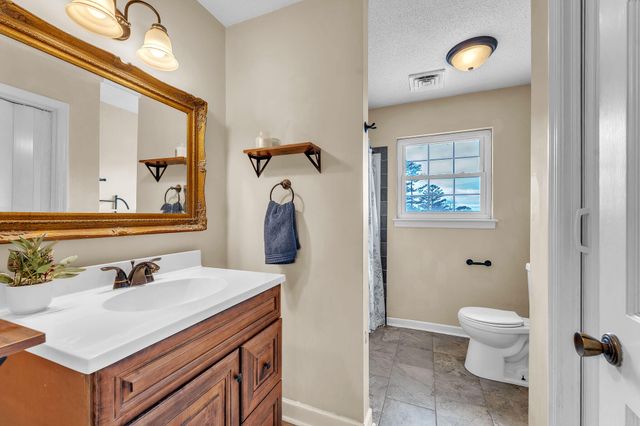 2011 Morris Hill Road, Chattanooga, TN 37421