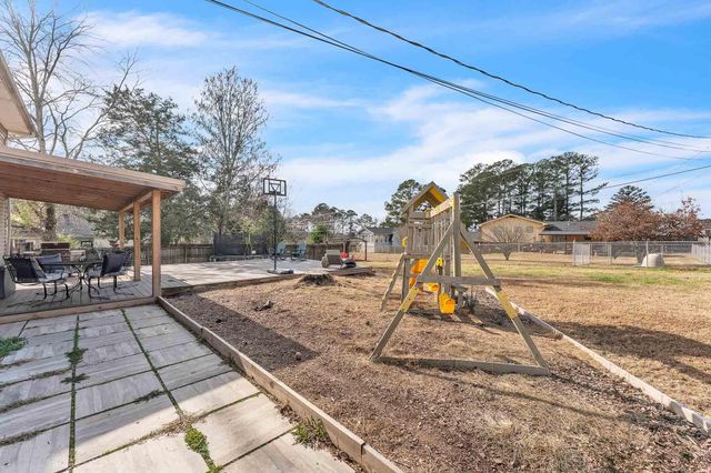 2011 Morris Hill Road, Chattanooga, TN 37421