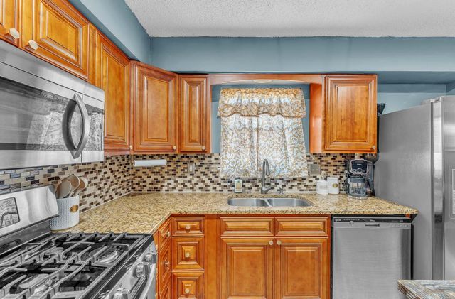 2011 Morris Hill Road, Chattanooga, TN 37421