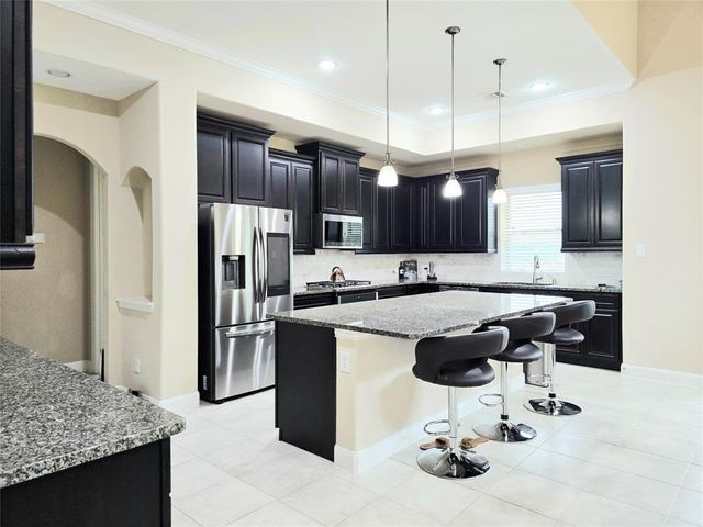 21914 Avalon Queen Drive, Spring, TX 77379
