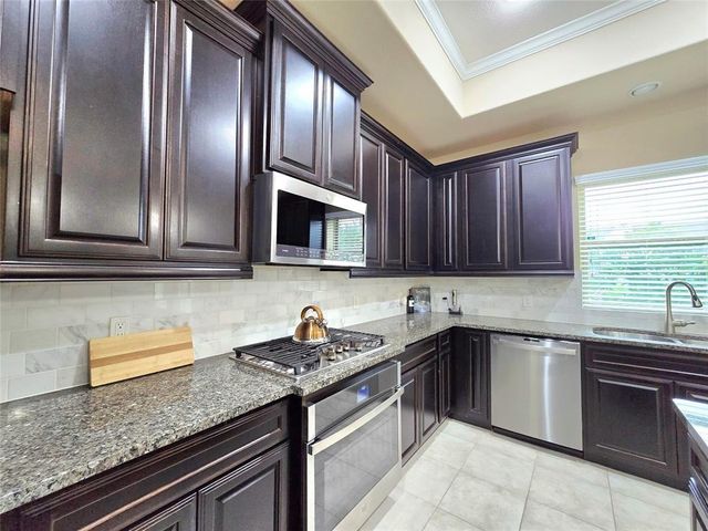 21914 Avalon Queen Drive, Spring, TX 77379