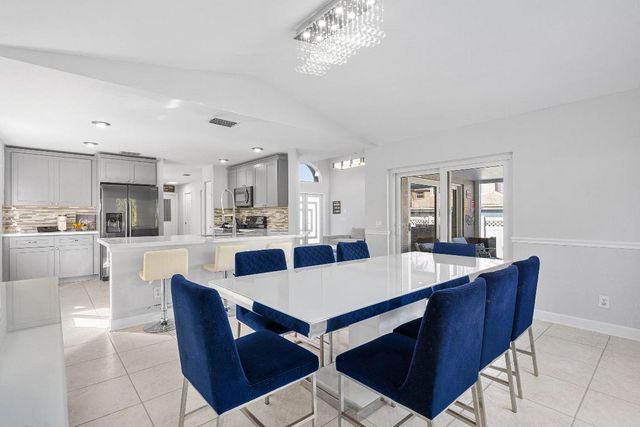 3637 Stratton Lane, Boynton Beach, FL 33436