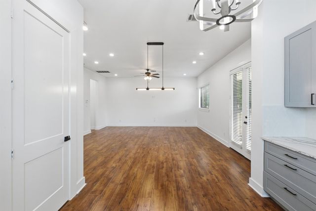 3034 Wayne Street A-B, Houston, TX 77026