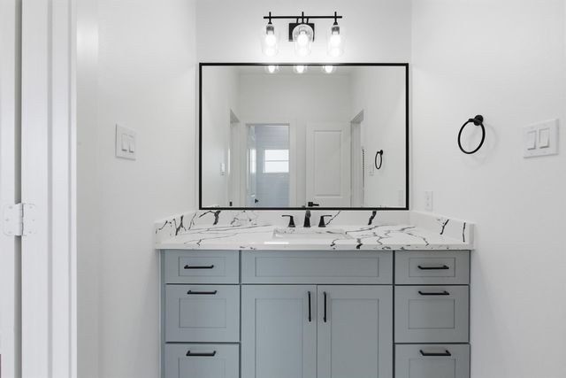 3034 Wayne Street A-B, Houston, TX 77026