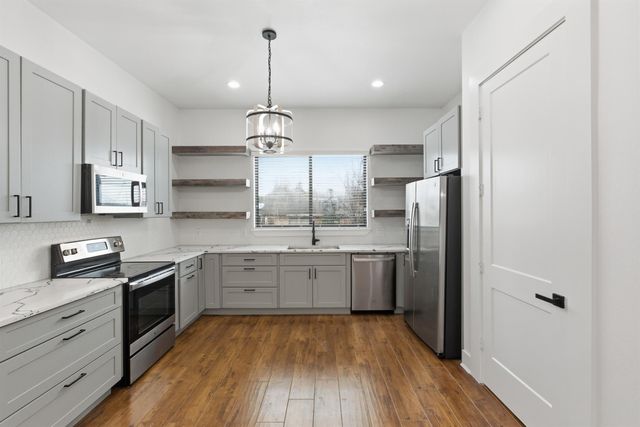 3034 Wayne Street A-B, Houston, TX 77026