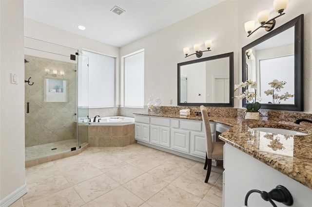 124 Hazeltine DR, Georgetown, TX 78628