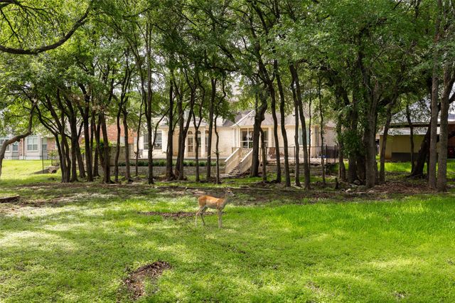 124 Hazeltine DR, Georgetown, TX 78628