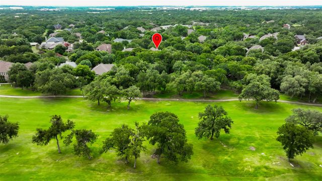 124 Hazeltine DR, Georgetown, TX 78628