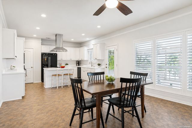 108 Agarita Ct., Boerne, TX 78006