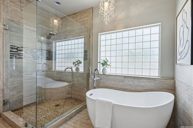 108 Agarita Ct., Boerne, TX 78006