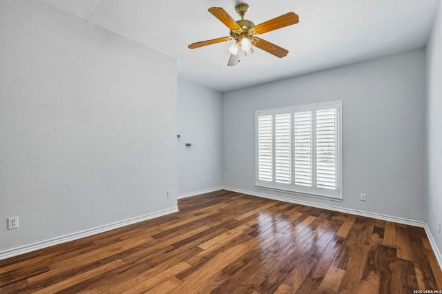 108 Agarita Ct., Boerne, TX 78006