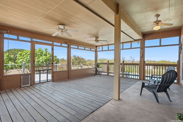 108 Agarita Ct., Boerne, TX 78006