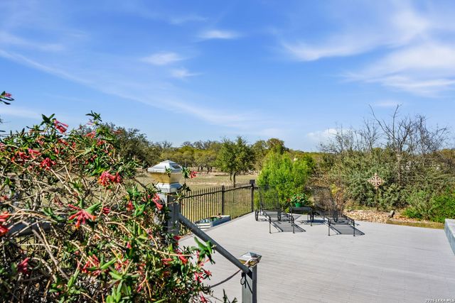 108 Agarita Ct., Boerne, TX 78006