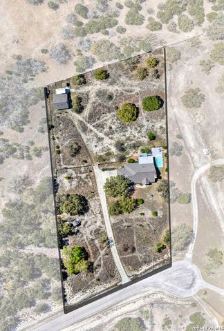 108 Agarita Ct., Boerne, TX 78006