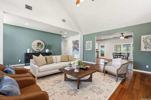 108 Agarita Ct., Boerne, TX 78006