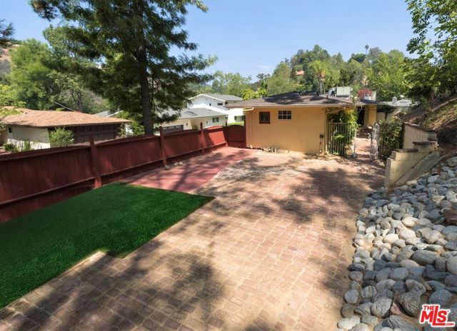 2462 NALIN Drive, Los Angeles, CA 90077