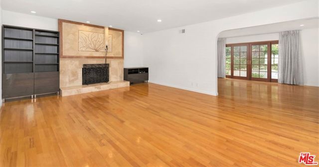 2462 NALIN Drive, Los Angeles, CA 90077