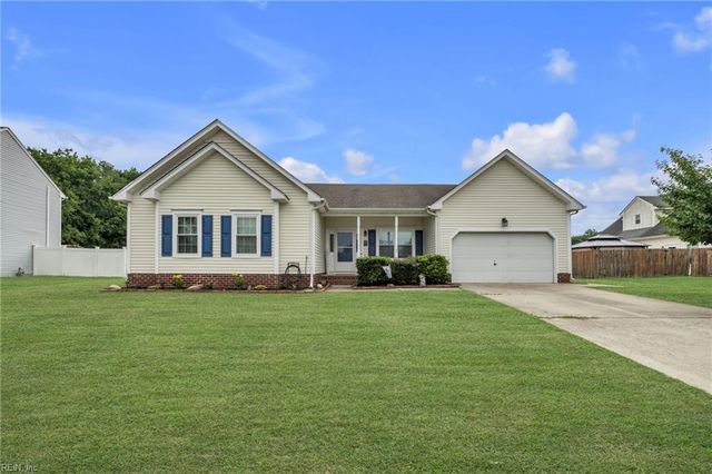 102 Ruby CT, Suffolk, VA 23434